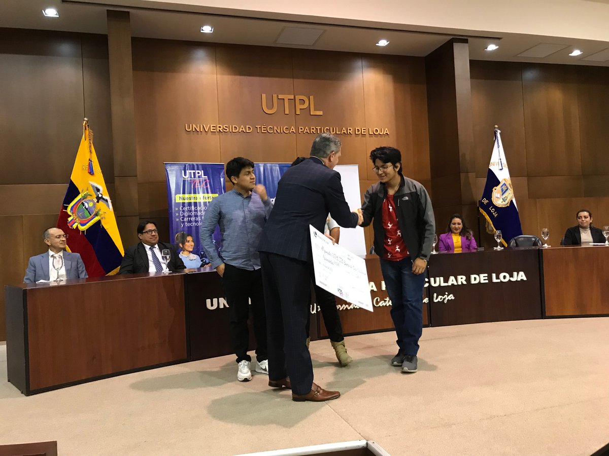 pdirene's tweet image. @NixonVuele y su equipo, ganan el 1er.lugar en el RETO @utpl en vinculación con la empresa @BancodeLoja_. Éxitos en ese prometedor futuro profesional mi Sobrino. Bendiciones.
