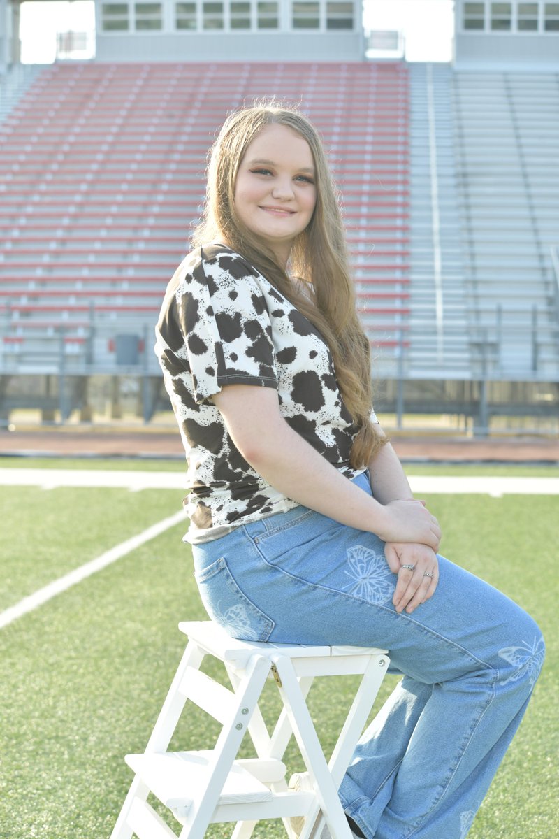 (1of3)Our CHS Senior Ashlee Moulder, an Ag student has been awarded a $20,000 scholarship from the Houston Livestock Show and Rodeo. This scholarship process is extremely competitive. Ashlee has been an Officer in the CHS FFA Chapter for two years.