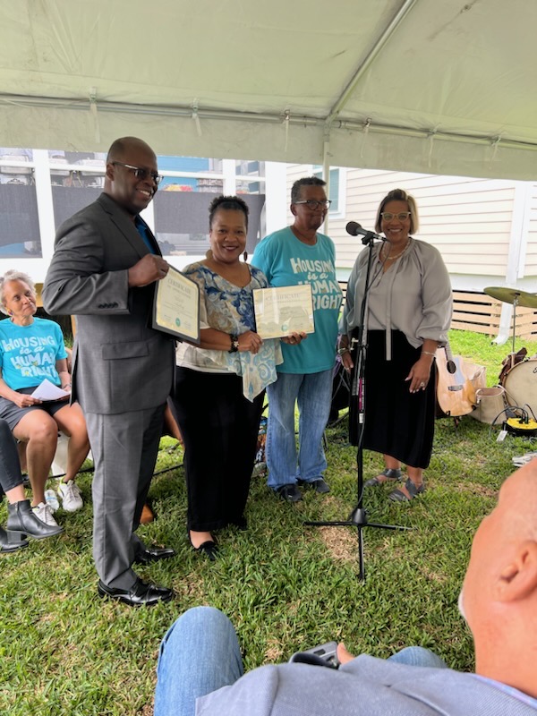 HopeCreditUnion's tweet photo. (1/2)💼 Another business has achieved its dreams with @HopeCreditUnion's help! 

@Louvishousing is a non-profit developer located in New Orleans. Their initiative is to build permanent supportive housing for the homeless population throughout New Orleans' underserved communities. https://t.co/GZBh4lBYtu