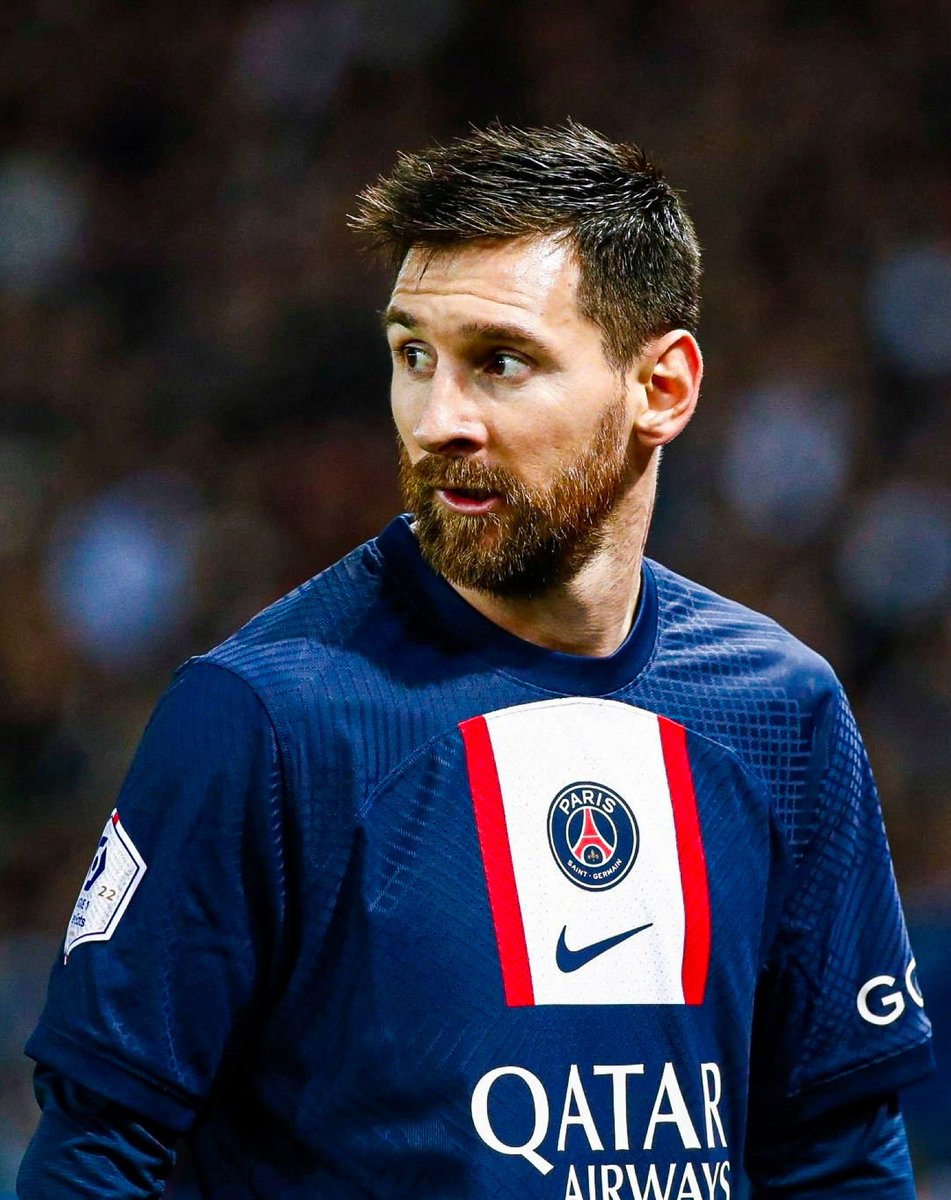 dataref_ar's tweet photo. 🚨 LA SANCIÓN DE DOS SEMANAS DE PSG A LIONEL MESSI:

◉ No podrá entrenar.
◉ No podrá jugar.
◉ Suspensión del sueldo.

Vía: @lequipe. https://t.co/WmXcnP80NW
