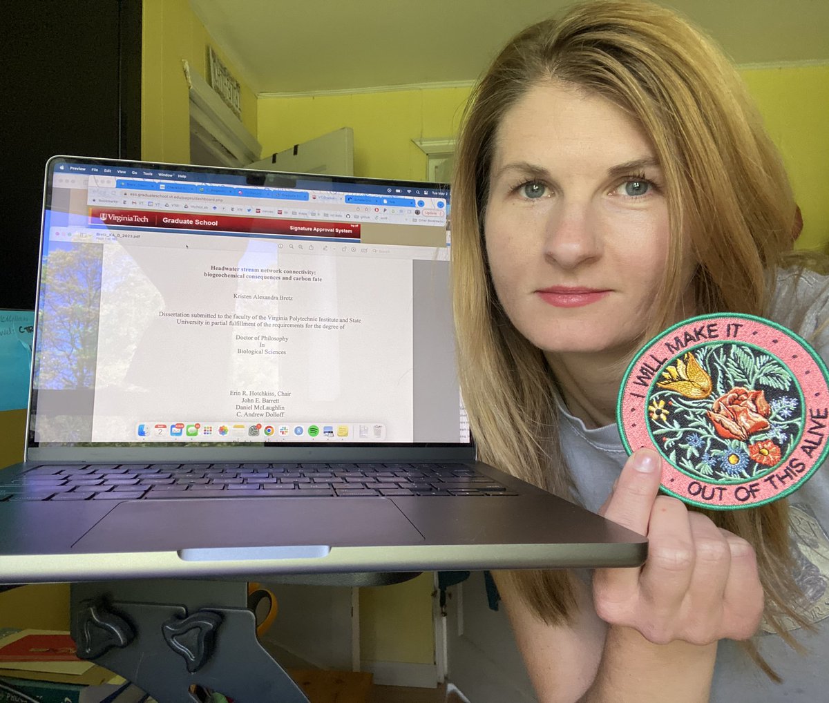 Kristen Bretz tweet media