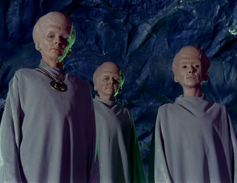 GaryGorn's tweet photo. On May 2, 2009 Remastered version of #TOS: "#TheCage" airs." for the first time🚀 

While investigating a distress call from #TalosIV, #CaptainPike of the starship #Enterprise is captured and tested by beings who can project powerfully realistic illusions.

#StarTrek #Trekkie https://t.co/eF009vgIsn