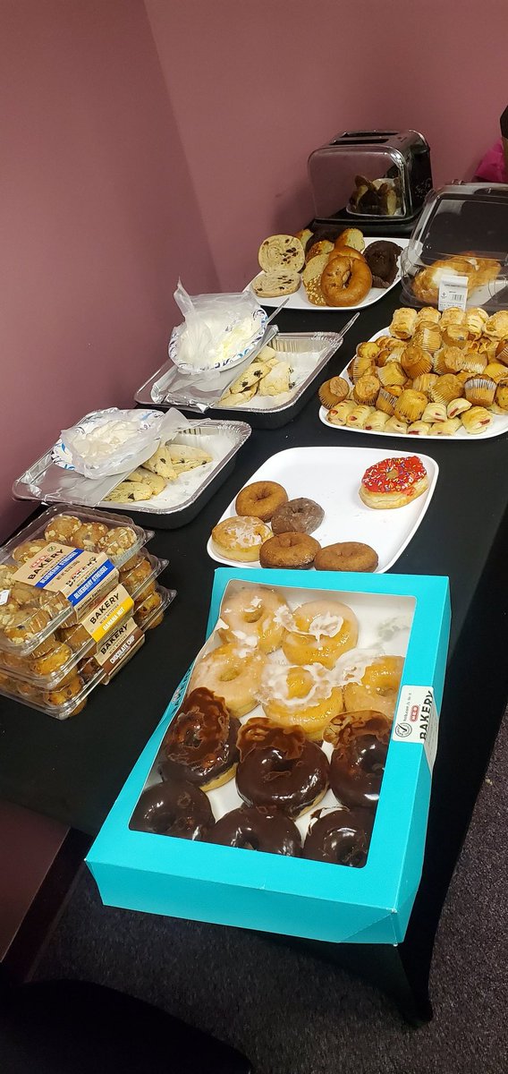 NISDRabaES's tweet image. Day 2 of Teacher Appreciation Week started off with a huge wonderful breakfast provided by our Raba parents!! Thank you guys for showing up this morning for our wonderful teachers &amp;amp; staff...it was greatly appreciated!!! #RabaIgnited #RabaRattlers