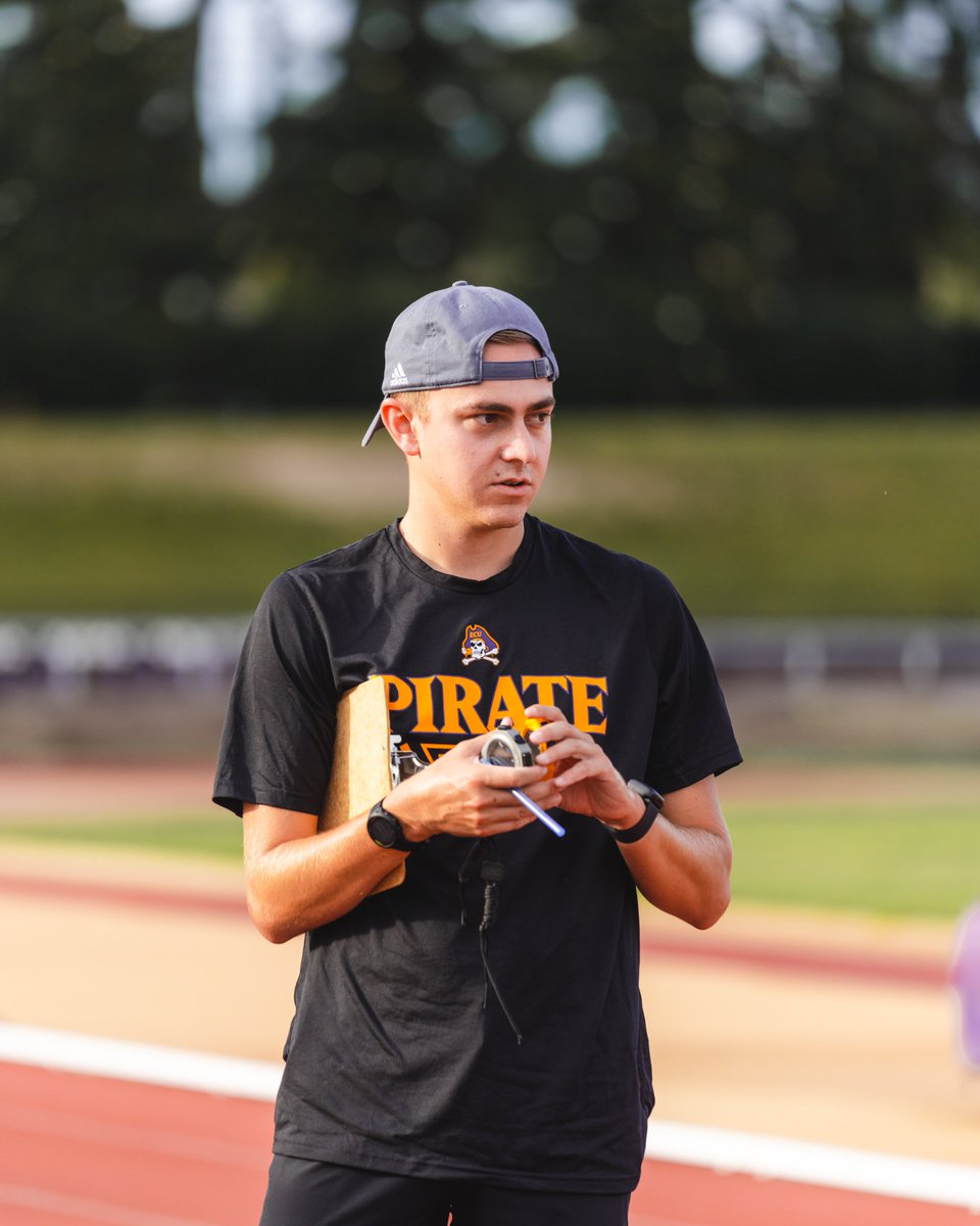 ECUTFXC's tweet image. Join us in wishing @CoachBillyC a very happy birthday!