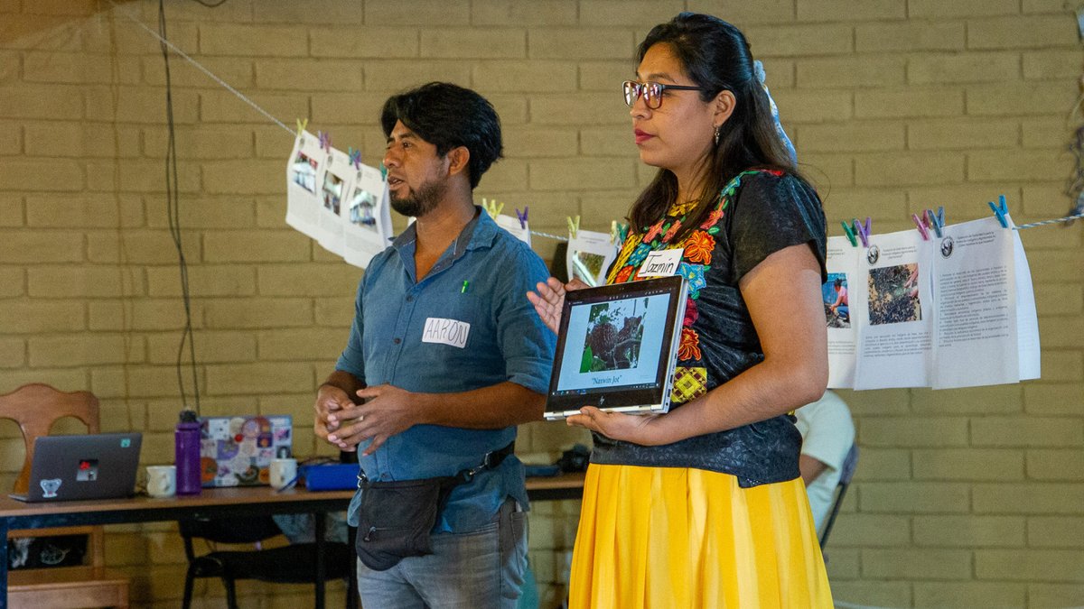 🤩 ¡Así fue el #encuentro del Programa de apoyo y acompañamiento a proyectos de #investigaciónaplicada en #comunidadesindígenas y #afrodescendientes 2022-2023!
Les compartimos las imágenes del encuentro que tuvimos con las y los representantes de los 14 proyectos que participan.