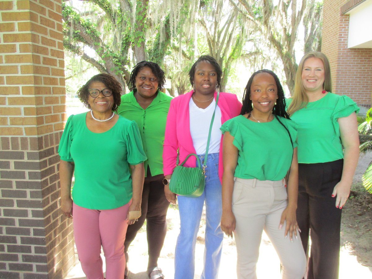 ACELeonAdultEd's tweet photo. It is Ms. Browning's birthday, so to honor her, some of the lovely ladies of ACE wore her favorite color combination, pink and green!  Happy birthday, Ms. Browning! https://t.co/QX6b4yQyxX