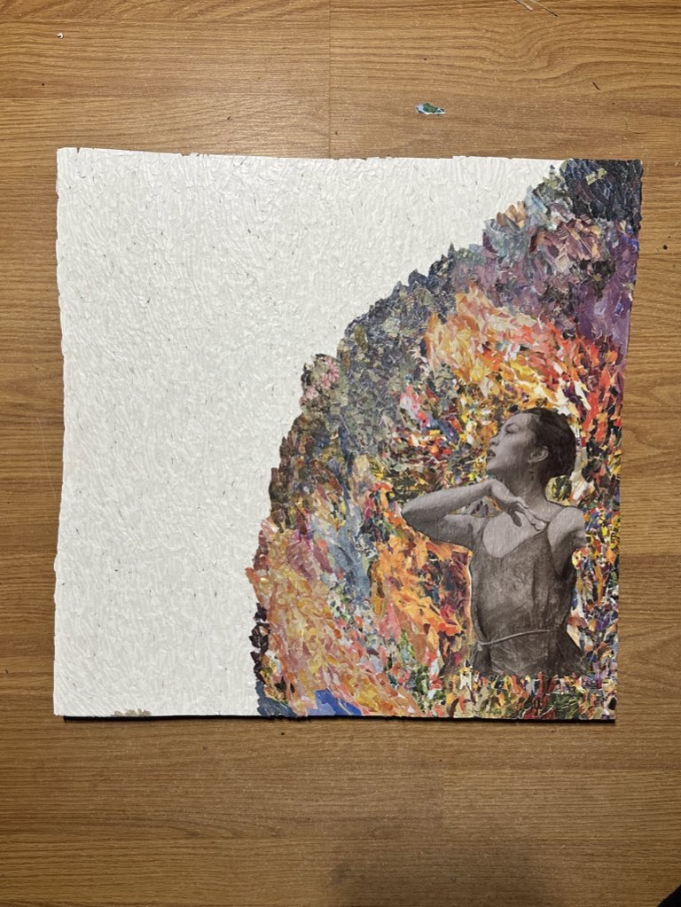 Ham_Zits's tweet photo. “Blossoming” • Now the largest piece I’ve done, put around 10 hours into this one • Torn up paper pasted on cardboard
19x19

#collageart #abstractart #abstractcollage #art #collage #ArtistOnTwitter https://t.co/5qCHUuYeeQ