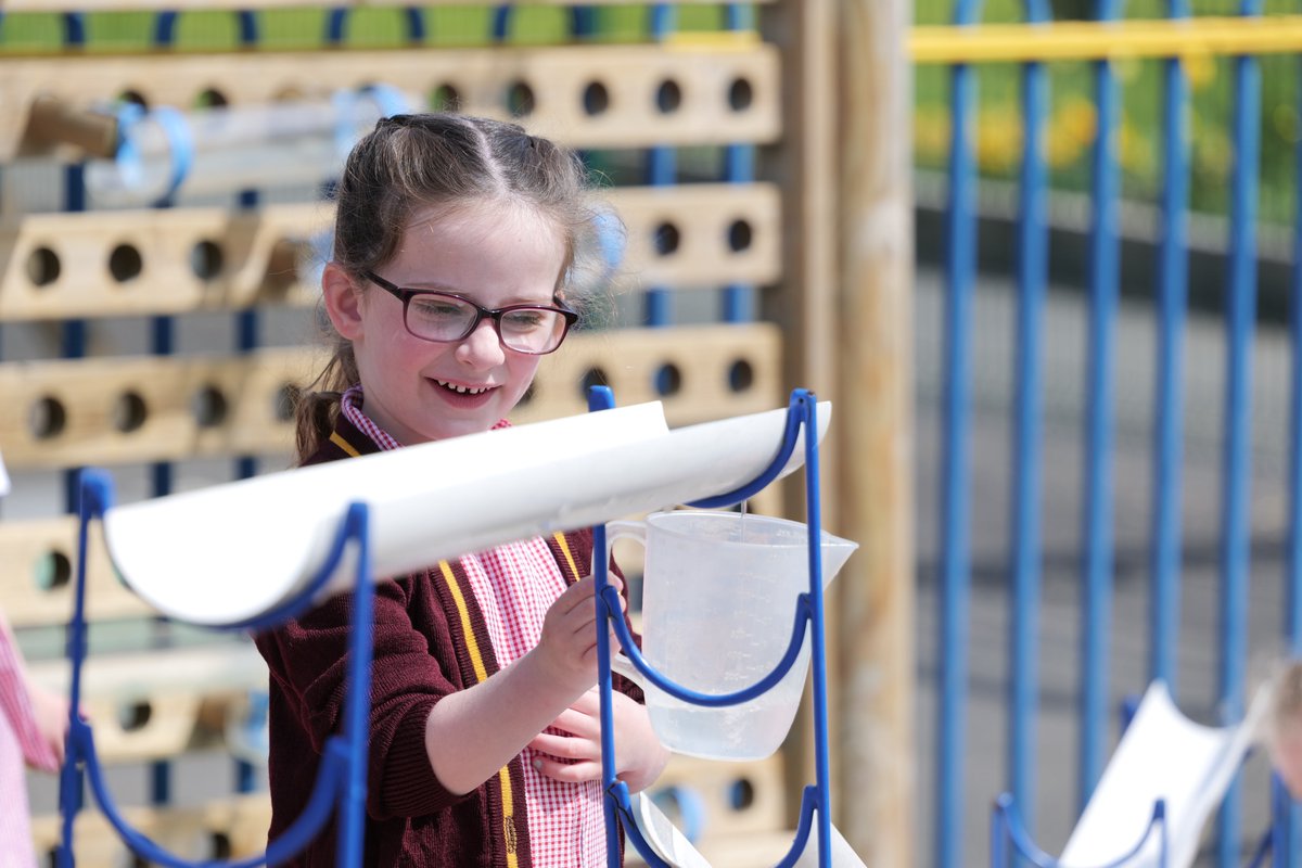 ParboldDouglas's tweet image. We love outdoor learning in @PDA_Rec! 🌤️
#pdamaths #pdaenglish