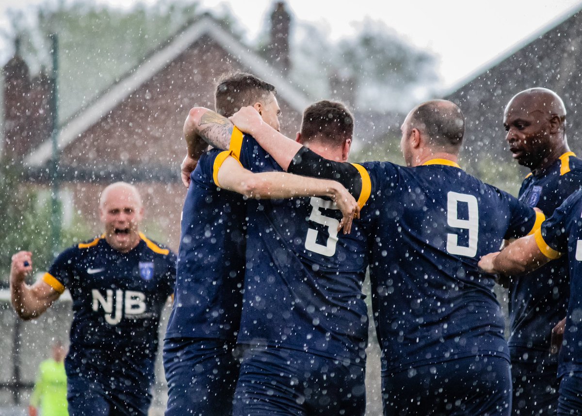 Banstead Eagles FC tweet media