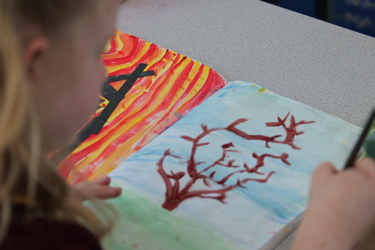 ParboldDouglas's tweet image. Impressive watercolour painting in @PDA_Y1 this week! Lots of attention to detail... 🖌️
#pdaart