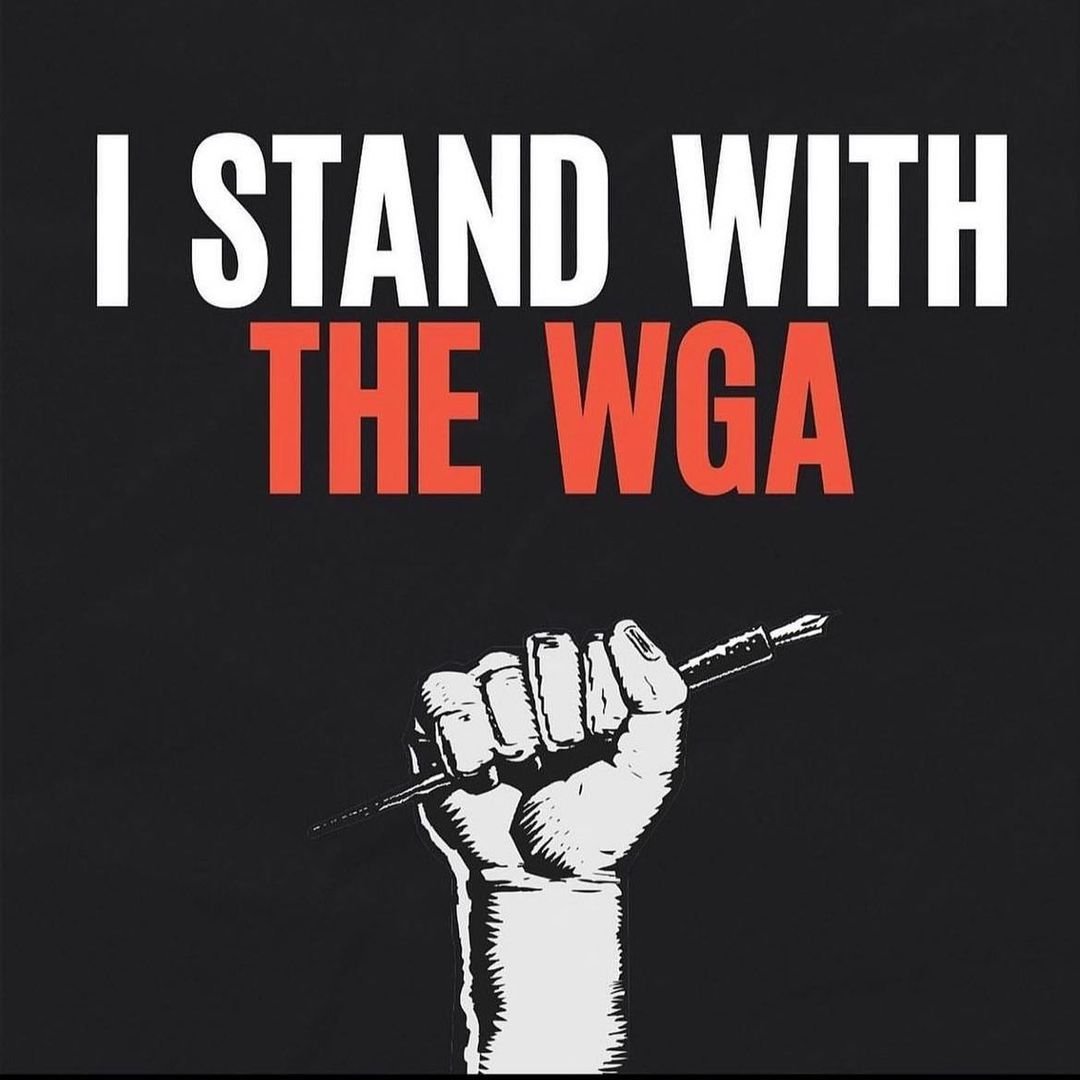 Solidarity. ✍️#WritersStrike #WritersGuild #WritersGuildofAmerica #WGAStrong #IStandWithTheWGA