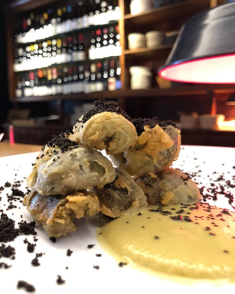 acme_ESP's tweet photo. Fantástico @anaco.santiago: #requete aperitivos y #súper postres.
#sitiosfavoritos https://t.co/kkBheBPMsc https://t.co/y5GYxrYKln