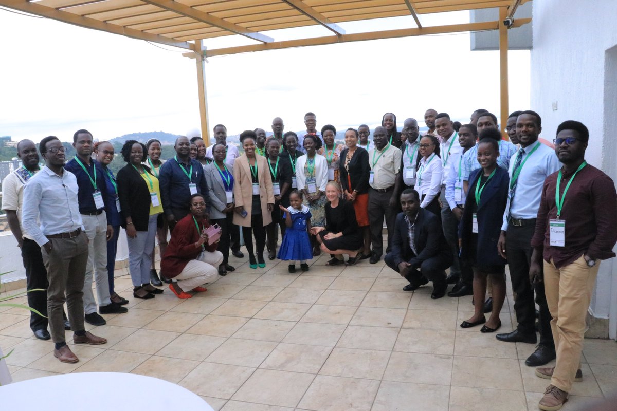MakSPH's tweet photo. With our team of experts, we've through @CeshCentre successfully concluded a 1-day training session on 'Translation of research to action'. We thank the researchers, PhD students, academic faculty in Health Sciences, media persons, and policy makers that attended. #InnovatingSDG https://t.co/Yf2OPjeZW1