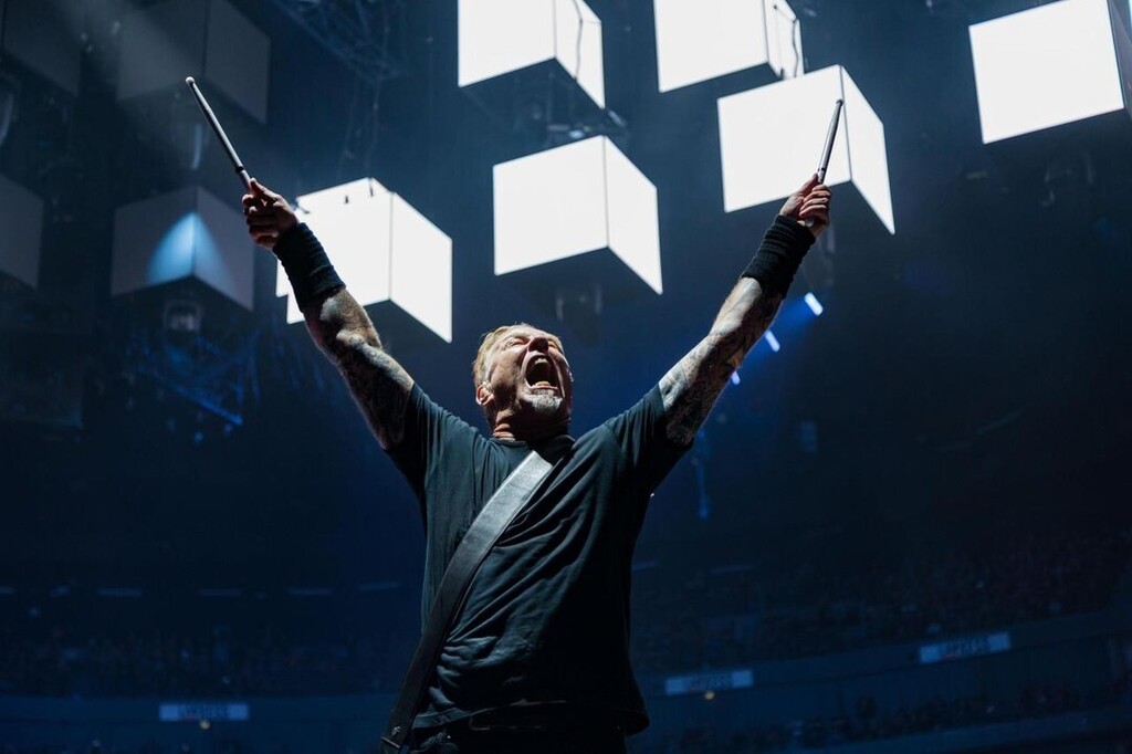 MetallicaKievUA's tweet image. James #Hetfield, 2018
#JamesHetfield #papa_het #jaymz #ДжеймсГетфілд #Гетфілд #Metallica #MetallicaKievUA #Металіка #MetallicaFamily #metal #metallicadaily #metalupyourass #metfamily #Metallicafans #ThrashMetal #MetallicaFamily #MetallicaFamilyUA #MetallicaFamilyUkraine #Me…