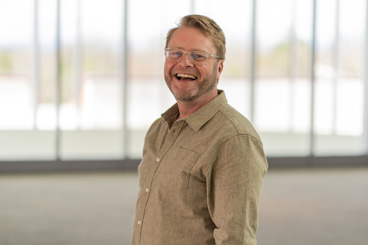 JMUCAL's tweet photo. We're pleased to announce two fantastic Arts &amp; Letters faculty members who will head centers on campus:

First is Seán McCarthy, professor of Writing, Rhetoric and Technical Communication, who will be the new director of The Cohen Center for the Humanities.
(1/2) https://t.co/jUrpVC9lWm