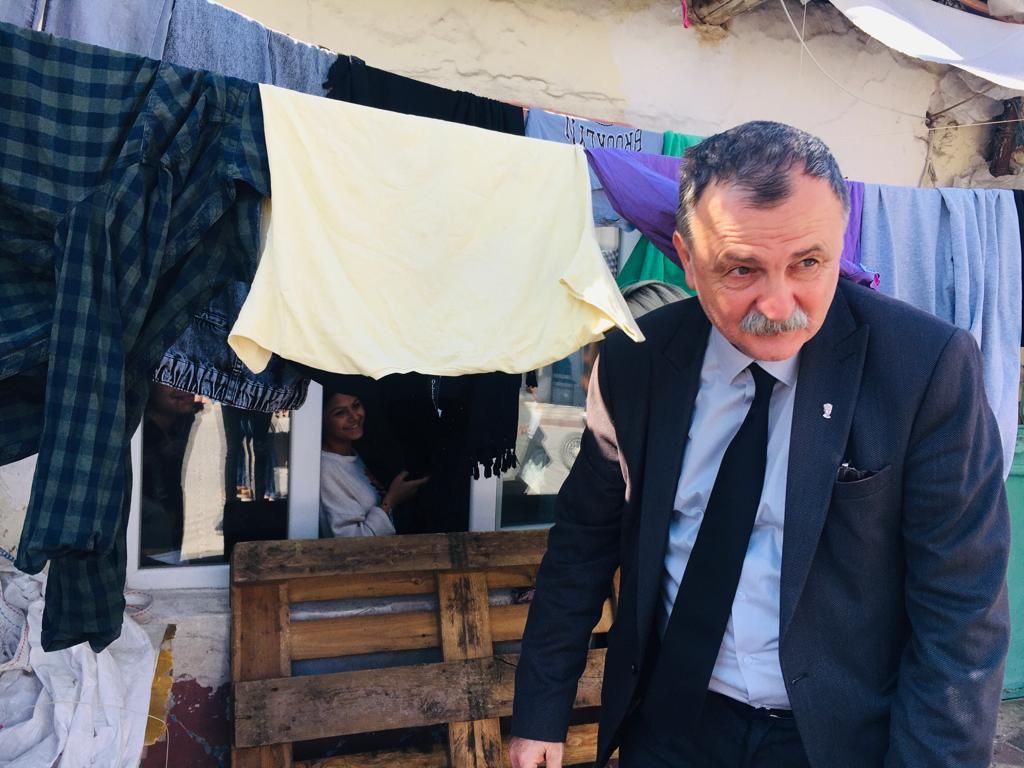 semihbalaban45's tweet photo. Tüm Manisa'nın vekili olmak için adayım, #sanasöz Manisa! 

Gelecek Partisi Manisa İl Başkanımız Nurten Onultmak ve ekibimizle birlikte Hacıishak Mahallemizde Akhisar Genç Romanlar Sosyal Yardımlaşma ve Dayanışma Derneği'nde Roman vatandaşlarımızla biraraya geldik.
++ https://t.co/R0O44EnExY