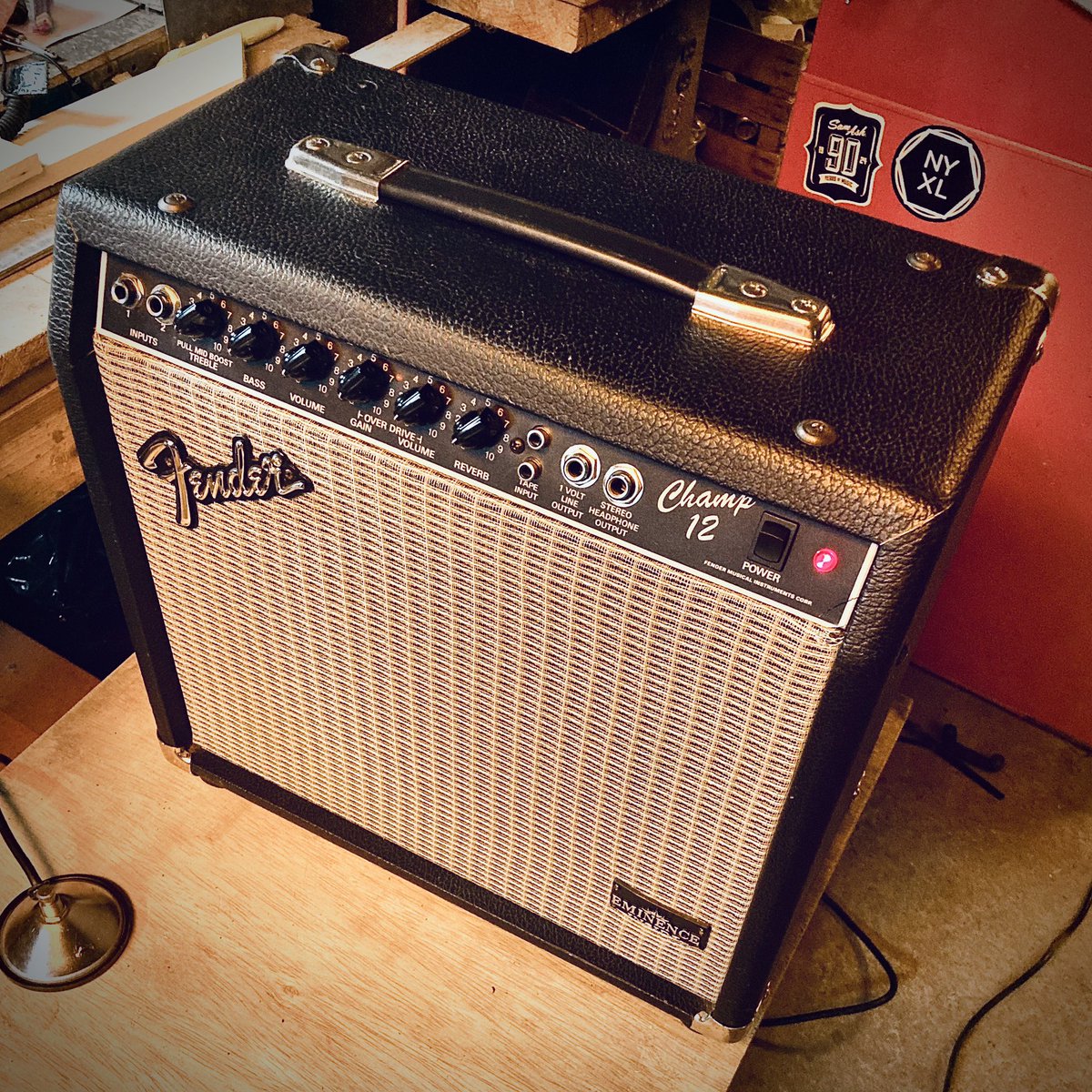 crosstownbob's tweet photo. I’ve been gigging my Champ 12 a lot lately. It’s light (under 30lbs) fit’s in the trunk of my Accord, and with a 12” Speaker at 12 watts I can easily crank it up to the “sweet spot”. I also have a Super Reverb and/or a Blues Deluxe if I need more firepower. #FenderAmp #Champ12 https://t.co/CHXg52IT4k