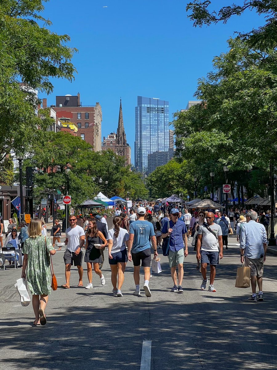BREAKING: Boston’s Newbury Street to be open to pedestrians every Sunday from July 2nd through October 15!