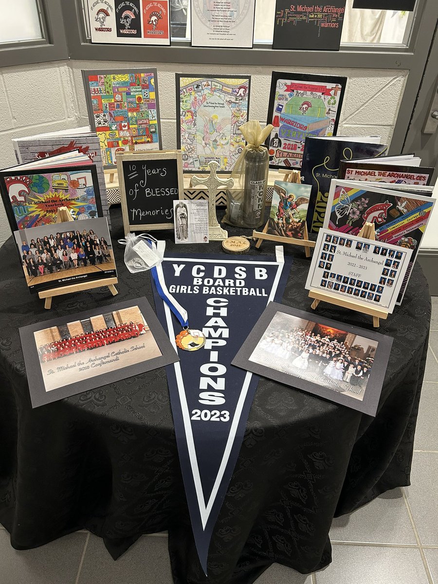 st_smal's tweet photo. SMAL staff came together to plan a stunning celebration of 10 years in Catholic education. St. Michael the Archangel is blessed with a wonderful group is educators, families and students. @YCDSB @DomenicScuglia @WigstonJennifer https://t.co/CRby2jz76a