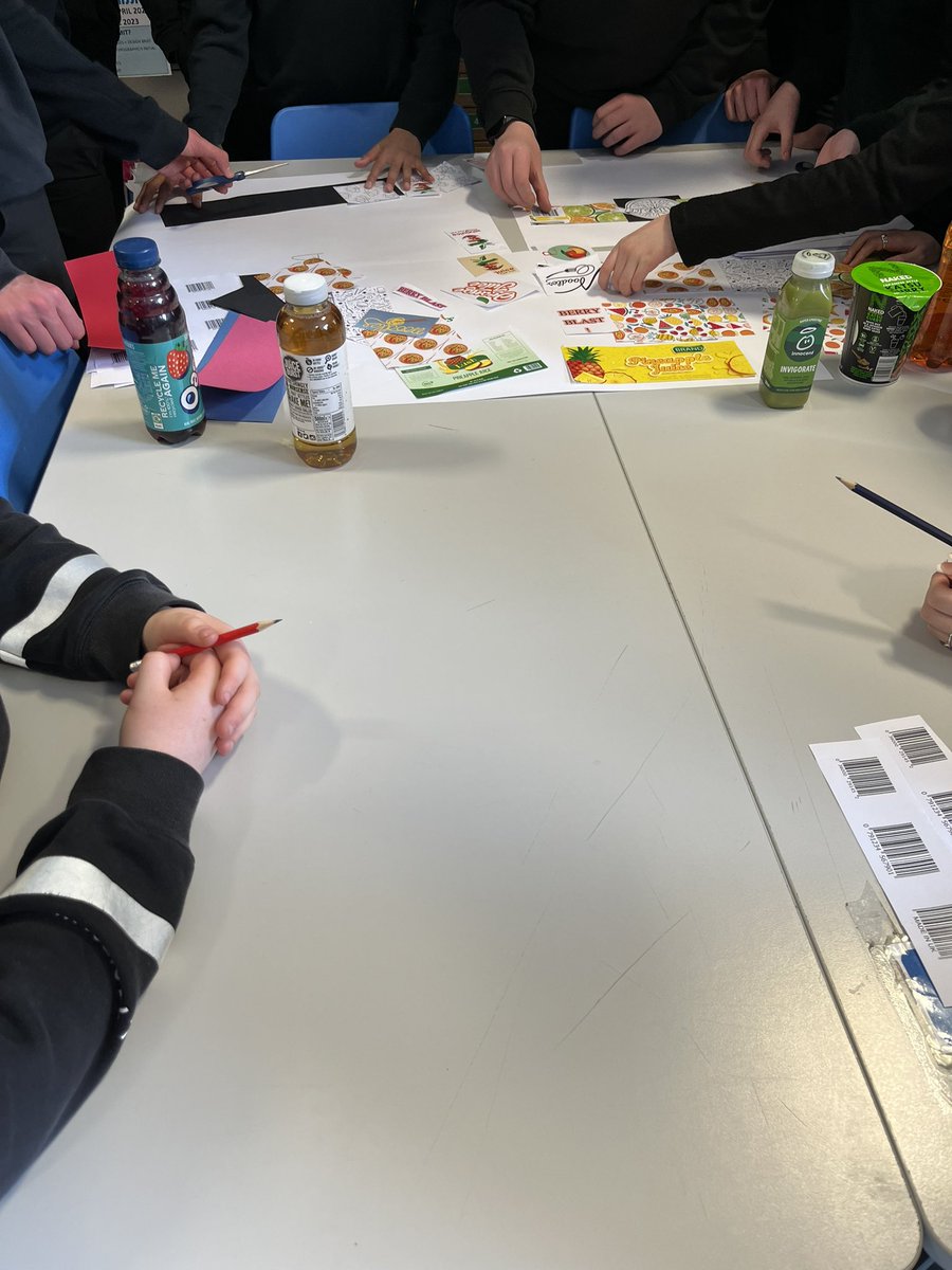 2G enjoyed an engaging task today working in groups with <a href="/MissGrayArt/">Miss Gray</a> to ‘think like a designer’, working out the layout of packaging designs before using this knowledge to design their own packaging! Looking forward to seeing these final outcomes 😍 <a href="/Grove_Academy/">Grove Academy</a>