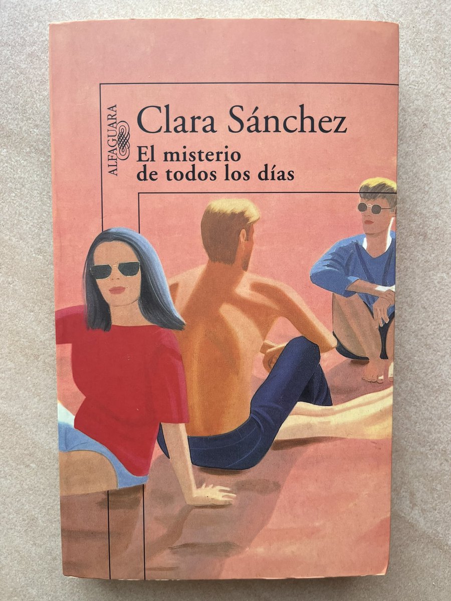 librospa's tweet photo. ¡Nuevo #libro a la #venta!

‘El misterio de todos los días’, de Clara Sánchez. 

Muy buen estado, barato, envío rápido. 

#Wallapop MonicaT LibrosEnElParaíso https://t.co/29ussXyeIy