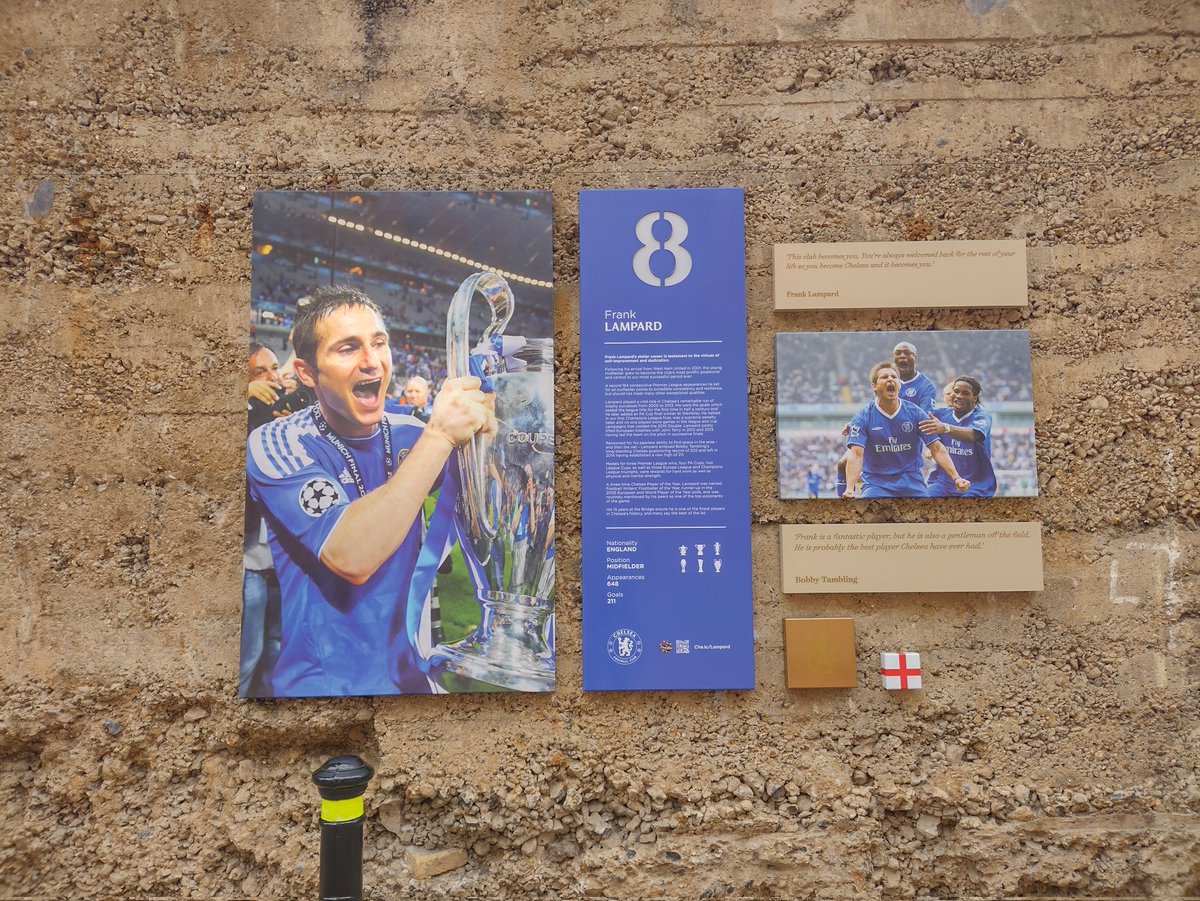 gate17marco's tweet photo. I really wish Frank Lampard hadn't been drawn like a moth to a flame into this travesty of a Chelsea season.
It's sad to see the Blues being repeatedly undone irrespective of which players are wearing the shirt, this isn't Frank's fault. 
I will always love the bones of the man. https://t.co/6xoFFFU4rh