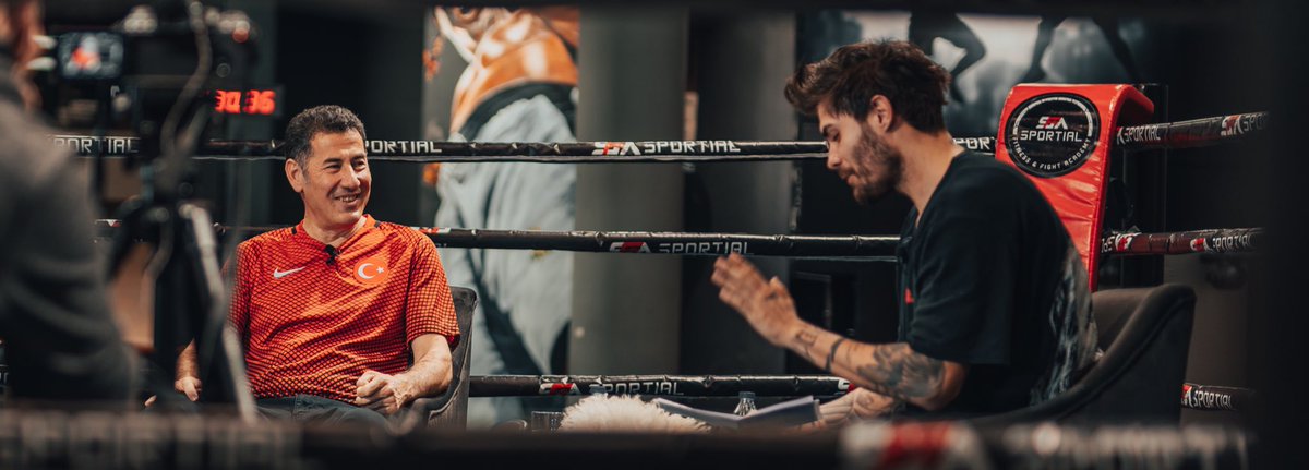 Sevgili <a href="/DrSinanOgan/">Dr. Sinan Oğan</a> sizi ağırlamak benim için bir şerefti. Samimiyetiniz ve programda ilk defa bizimle paylaştıklarınız için teşekkür ederim.