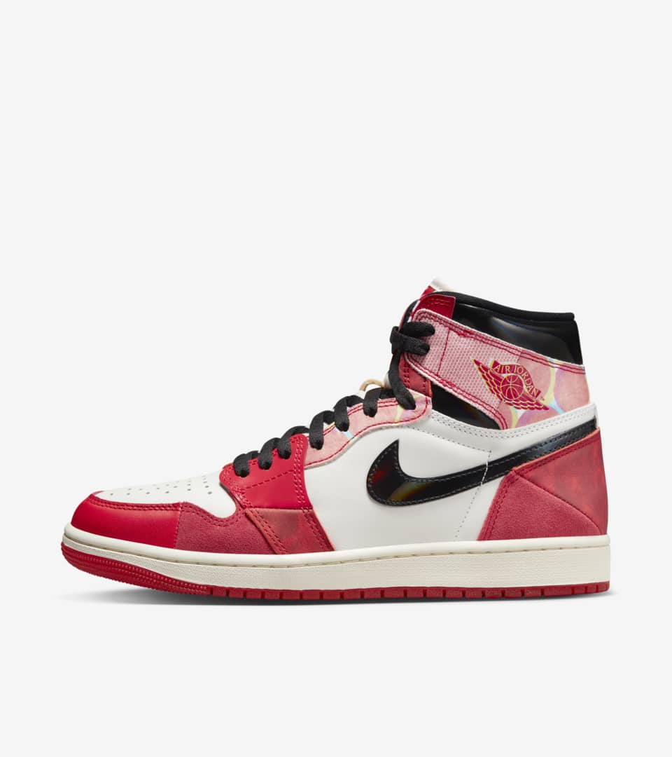 Jordan 1 Retro High OG "Next Chapter" releases May 20th -> go.j23app.com/y9x