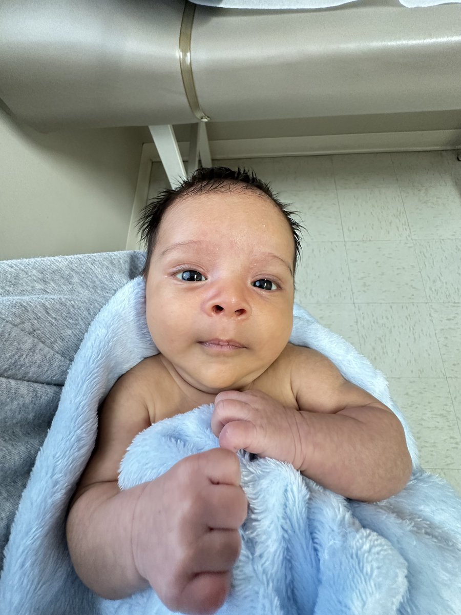 Been duckin just about everyone for the last month or so. Spending quality time with my girl and my son 🤍✨