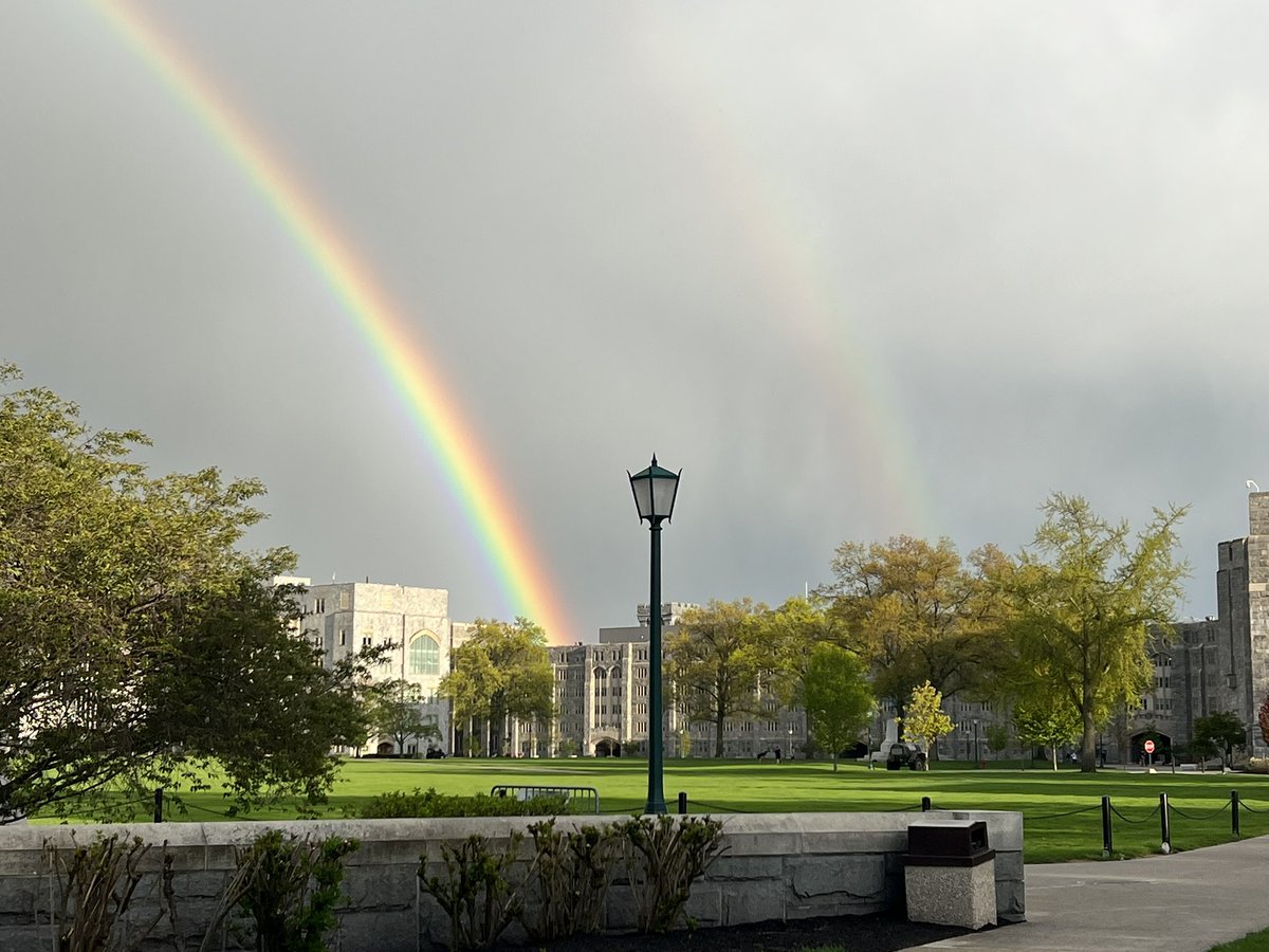 MikeGriff76's tweet image. Looks like someone built a Double Rainbow 🌈 Generator for the 2023 West Point Projects Day Research Symposium, vicinity Thayer/Bartlett Hall.  #testfire #TEEmagic @WestPoint_USMA @DeanUsma @usma_gene