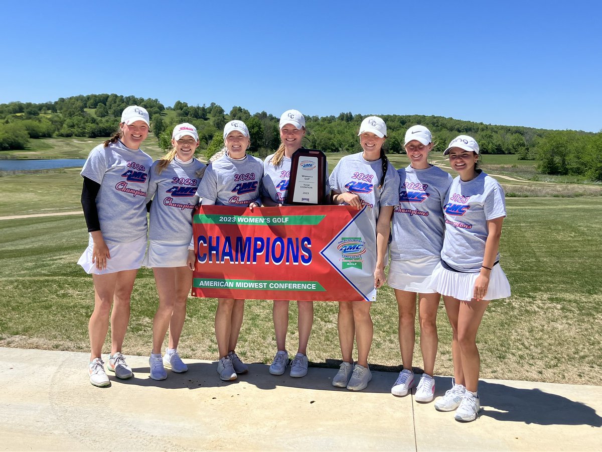 AMCSports's tweet photo. Congrats to @ColumbiaCougars for winning the #AMCWGOLF Championship! https://t.co/YQSKSDtXMa