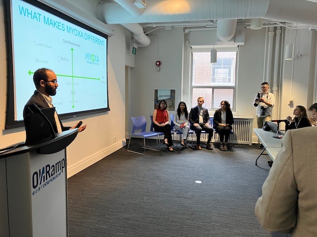 Medicine by Design (@mbd_uoft) on Twitter photo First three teams have pitched at the Building a Biotech Venture Pitch Competition!
➡️Drug discovery team CApt Dynamics <a href="/ShanaOKelley/">Shana Kelley</a> lab.
➡️Cell therapies team Myoxa Therapeutics <a href="/GartonLab/">Garton Lab</a>.
➡️Small molecule development team Neuropeutics @JanuceRobertson lab. First three teams have pitched at the Building a Biotech Venture Pitch Competition!
➡️Drug discovery team CApt Dynamics <a href="/ShanaOKelley/">Shana Kelley</a> lab.
➡️Cell therapies team Myoxa Therapeutics <a href="/GartonLab/">Garton Lab</a>.
➡️Small molecule development team Neuropeutics @JanuceRobertson lab.