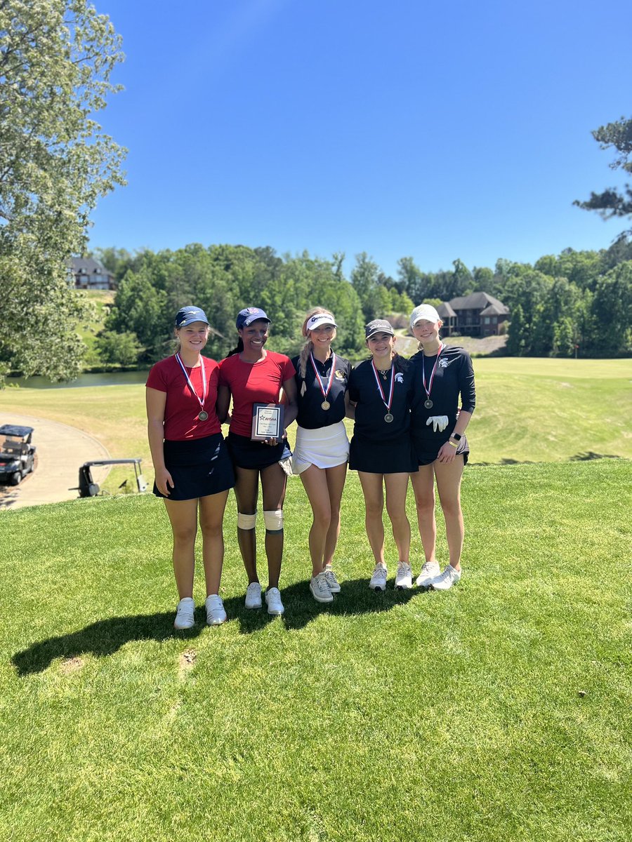 mbs_athletics's tweet photo. Congratulations girls golf! 

• Juliette Cook finished 4th
• Sherrod Wilbanks finished 5th

The team finished 2nd and qualified for Sub State! #GSG https://t.co/JiWaVxy4B2