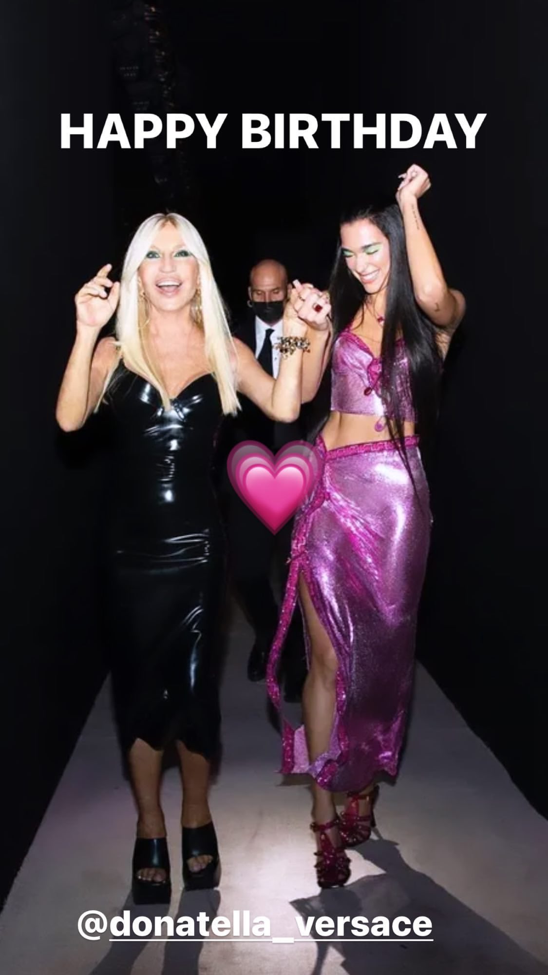  | wishing Donatella a happy birthday via Instagram Stories (02/05) 