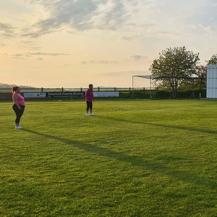 wombatladiescc's tweet photo. Another great training session on a beautiful evening #cricket #softball #hergametoo #hergametoocricket #wombats #quantocks #quantockhills #somerset https://t.co/y2bh3GooL1