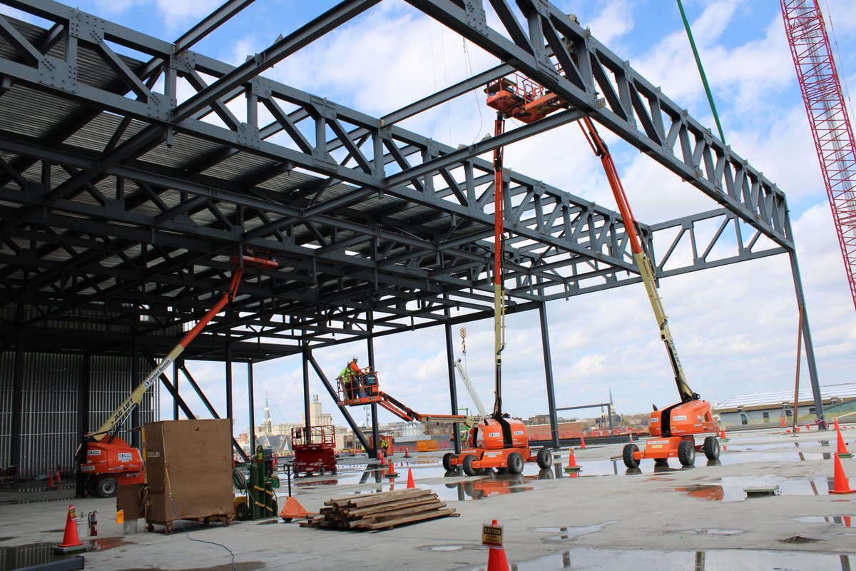 BairdCenter's tweet photo. RISK IDENTIFICATION: Amid the planning process for the #WisconsinCenterExpansion, our construction team @GilbaneBuilding @CDSmithInc was tasked with ID'ing safety risks on the job site and finding ways to mitigate them. More: https://t.co/p4NU0PCydQ #ConstructionSafetyWeek https://t.co/eK36KlkpiC