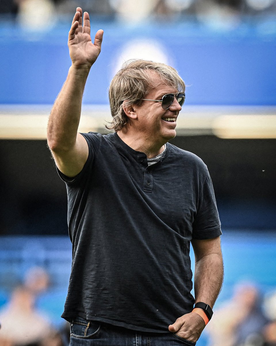 Iam_Teddybangz's tweet photo. Send this fool back to where he came from and bring back Roman Abrahamovic.

#ToddBoehlyOut
#LampardOut
#BringBackRoman https://t.co/WO66IxKk2R