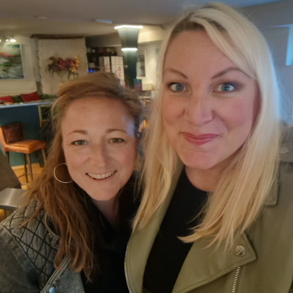 steffi_andrews's tweet photo. And I had my first stage performance , telling my story about restarting life after abuse to the world. So proud #sbswinnershour https://t.co/15k021oY6H