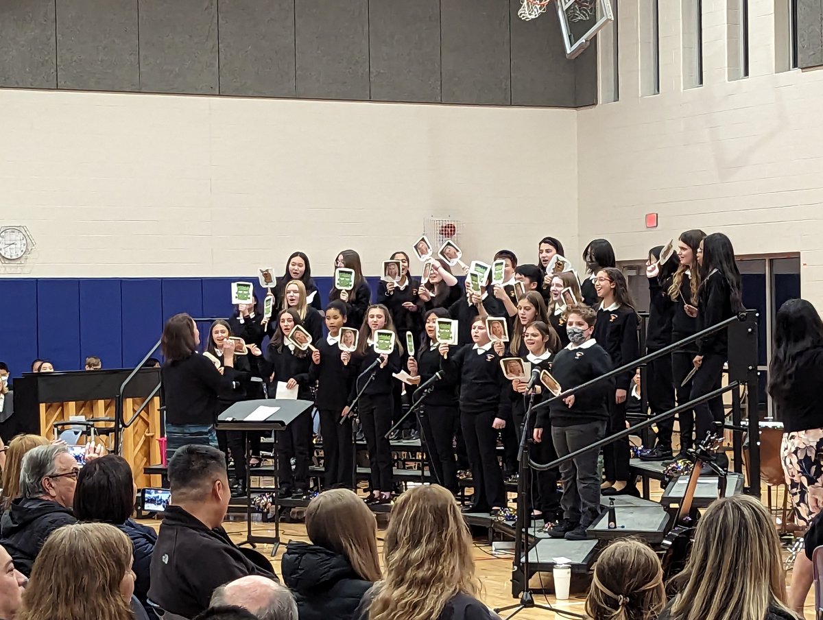 Maple's Music Concert was great last night! Outstanding music &amp; growth were displayed! Special thanks to Mrs. Panitch, Mr. Pittman, &amp; Mrs. Yoo for all of their hard work &amp; the songs at the end for Mrs. Holzkopf and me! I loved with our parents yelling, "Go, Augie, Go!" #d30learns