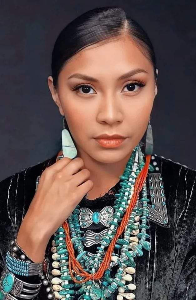 🇺🇲NATIVE GIRLS🇺🇲 tweet media