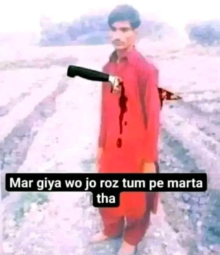 WardhaR's tweet photo. Other : go get married blah blah 
My man : https://t.co/IbXw3aj348