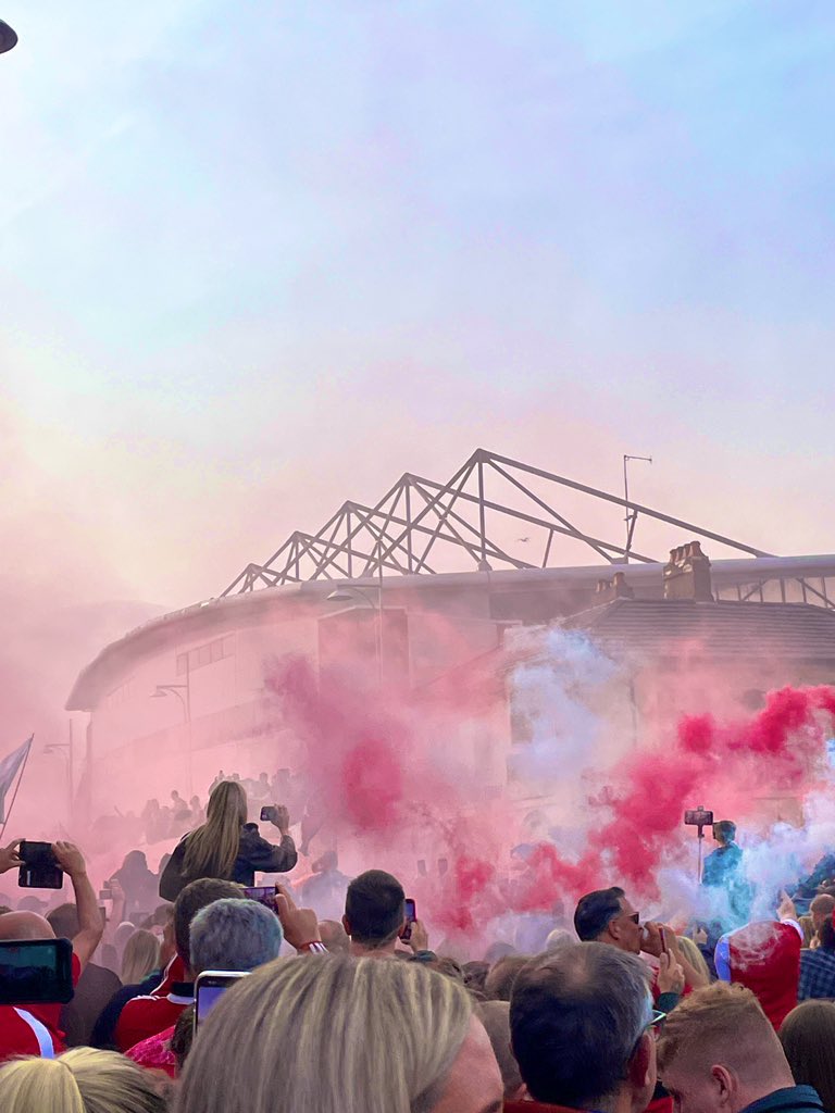 Wrexham #RyanReynolds Promotion Parade