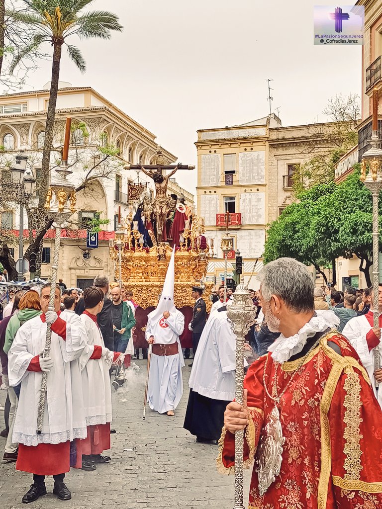 📷 #𝗟𝗮𝗣𝗮𝘀𝗶𝗼𝗻𝗦𝗲𝗴𝘂𝗻𝗝𝗲𝗿𝗲𝘇

ℚ𝕦𝕖 𝕥𝕠𝕕𝕠 𝕝𝕠 𝕧𝕦𝕖𝕤𝕥𝕣𝕠 𝕤𝕖 𝕙𝕒𝕘𝕒 𝕔𝕠𝕟 AMOR.
(𝟙 ℂ𝕠𝕣𝕚𝕟𝕥𝕚𝕠𝕤 𝟙𝟞:𝟙𝟜)

✝️ <a href="/hdad_amorjerez/">Hdad del Amor, Jerez</a> 

#Nostalgia #SemanaSanta2023