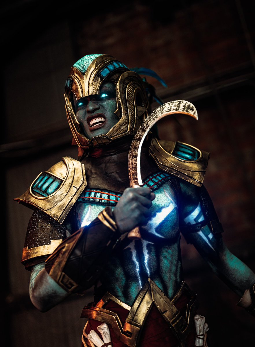 Alicia Marie (@aliciamariebody) on Twitter photo FOREVER turning myself into living versions of game characters, superheroes and designs I adore.
My Kotal Kahn cosplay to celebrate #MK30 <a href="/MortalKombat/">Mortal Kombat 1</a>
📸 <a href="/BenjaminFarren/">Benjamin Farren</a>
Costume/makeup by me - body skin by my sister <a href="/ShapeShifterZco/">ShapeShifterZ</a>
Post more in a bit🙌🏽😄
#WBSponsored FOREVER turning myself into living versions of game characters, superheroes and designs I adore.
My Kotal Kahn cosplay to celebrate #MK30 <a href="/MortalKombat/">Mortal Kombat 1</a>
📸 <a href="/BenjaminFarren/">Benjamin Farren</a>
Costume/makeup by me - body skin by my sister <a href="/ShapeShifterZco/">ShapeShifterZ</a>
Post more in a bit🙌🏽😄
#WBSponsored