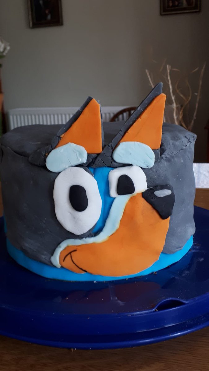 physioday___'s tweet photo. How to make a Bluey Celebration Cake https://t.co/eNj4mAiEGL Wack-a-doo made it! https://t.co/m3CeL2jo2P