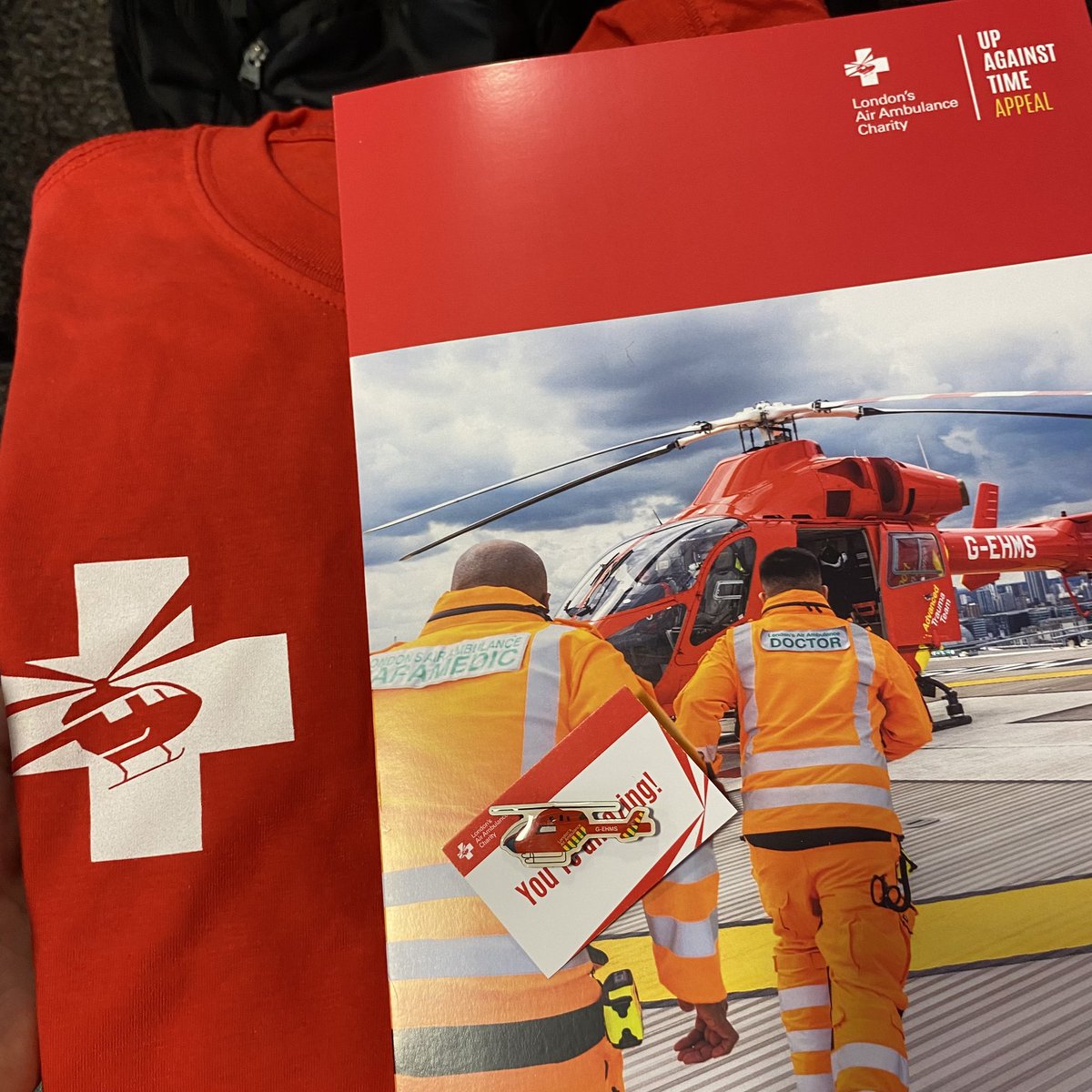kellyanntear's tweet photo. Absolutely delighted to be on board volunteering for @LDNairamb. Thanks Georgia and Heather for a great Speakers Training session this evening 🏥 🚁 https://t.co/DcGOUSGnUX