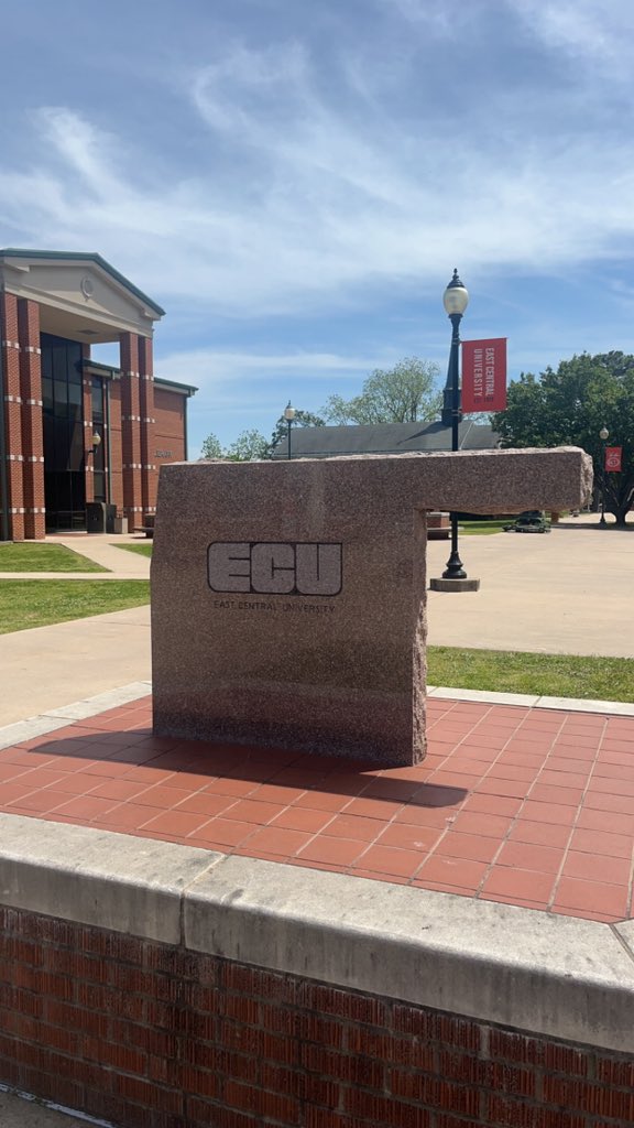 A great visit to East Central today! So thankful to be offered to go play basketball and run track at such a great university! <a href="/ECUTigers/">ECU Tiger Athletics</a> <a href="/HeatherRobben/">Heather (Robben) Hurt</a>