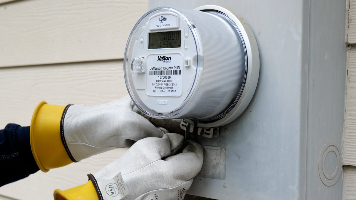 Installation of AMI meters is now county wide.  Learn more here: jeffpud.org/meter-installa…