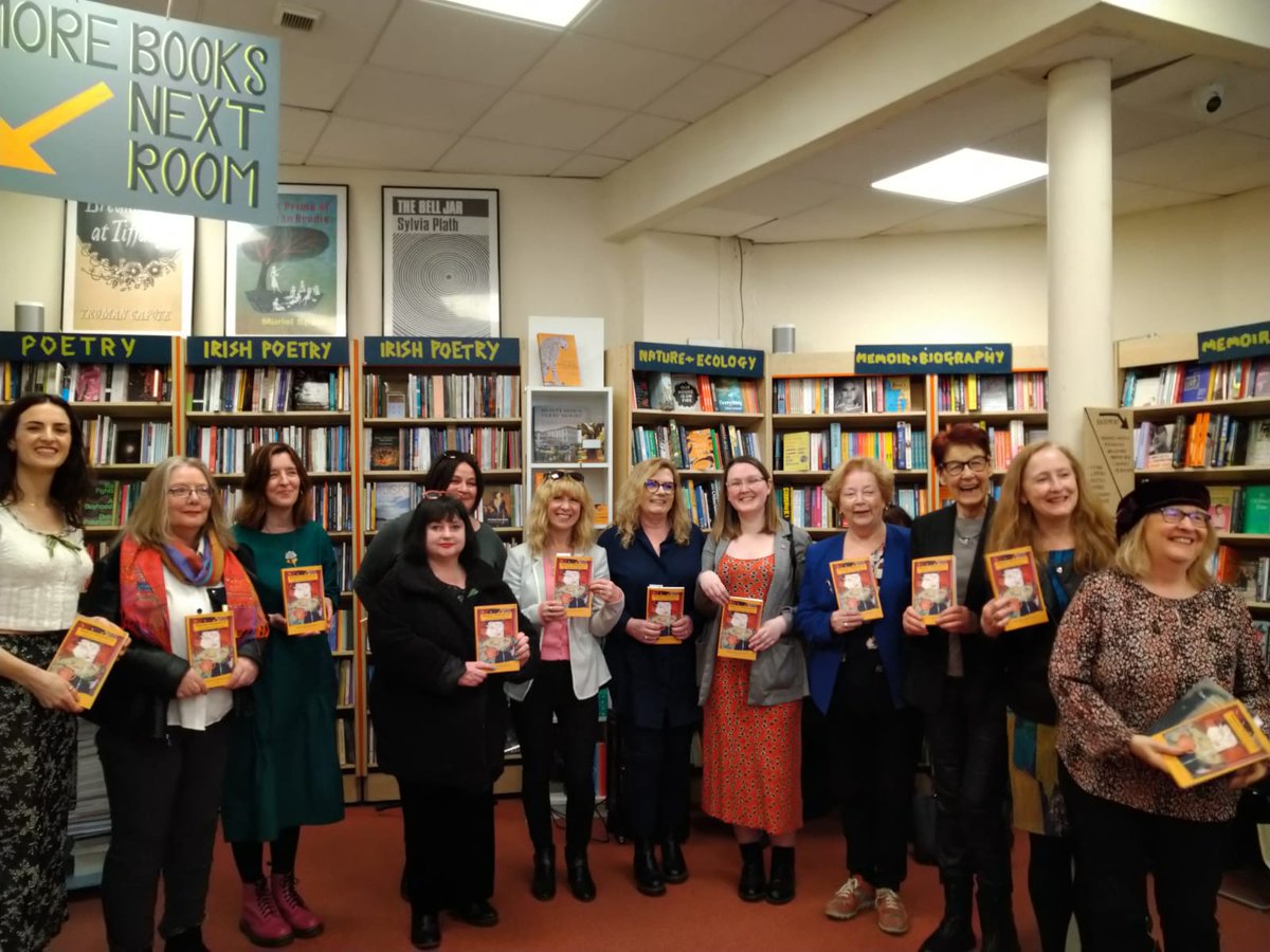 Alan Hayes : Arlen House (@arlenhouse) on Twitter photo Some of the wonderful poets in "Washing Windows III" <a href="/BooksUpstairs/">Books Upstairs</a> alongside absolute legend Ailbhe Smyth <a href="/ailbhes/">Ailbhe Smyth</a> who is honoured in the anthology.
Next reading: Dun Laoghaire LexIcon Level 3 on Sat 6 May at 2pm
eventbrite.ie/e/arlen-house-… Some of the wonderful poets in "Washing Windows III" <a href="/BooksUpstairs/">Books Upstairs</a> alongside absolute legend Ailbhe Smyth <a href="/ailbhes/">Ailbhe Smyth</a> who is honoured in the anthology.
Next reading: Dun Laoghaire LexIcon Level 3 on Sat 6 May at 2pm
eventbrite.ie/e/arlen-house-…