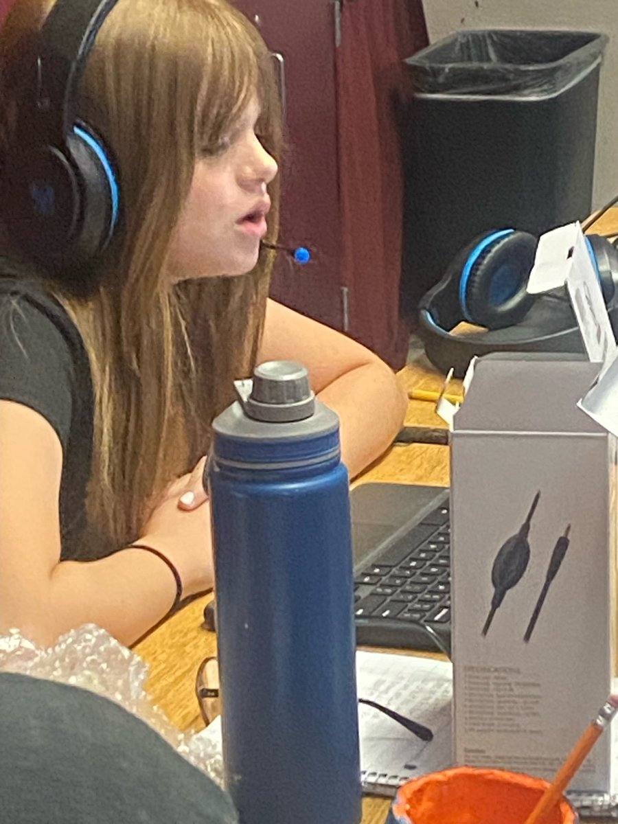 6th graders creating and recording their advocacy advertisements doing infomercials form a lesson taught by our TIE Ms Long. <a href="/gps_ts/">GPS Tech</a>  #townemeadows